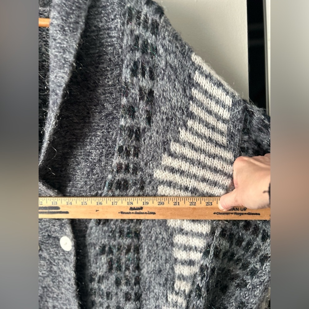 Vintage  oversized cardigan - Picture 5 of 16